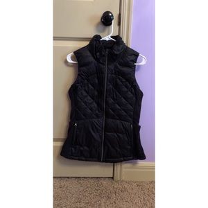 Lululemon Size 6 Black Vest
